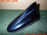 3UPJ=36760510]エクストレイル ハイブリッド(HNT32)純正 アンテナベース 社外シャークアンテナ 中古_s0