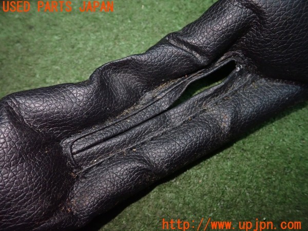 3UPJ=36810001]ベンツ AMG CLA45 4MATIC(117352 C117)社外 シートサイドクッション サイドクッション サイドピロー  中古_m2