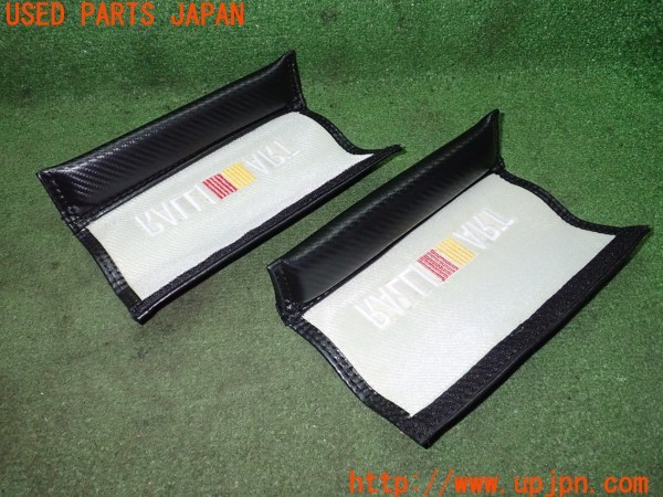3UPJ=36930001]アウトランダー PHEV P(GN0W)社外 シートベルトパッド 中古_m3