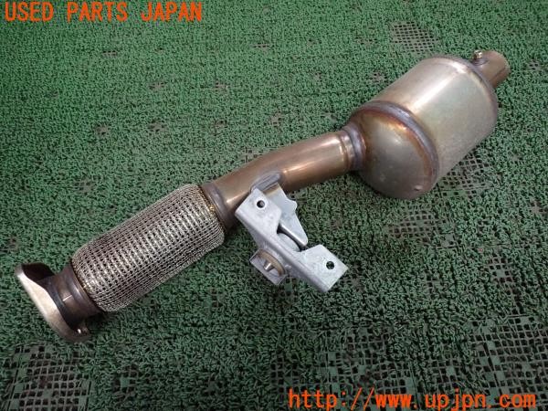 3UPJ=37260159]ベンツ A200 d(177012 W177)純正 A2474906202 触媒 中古_m0