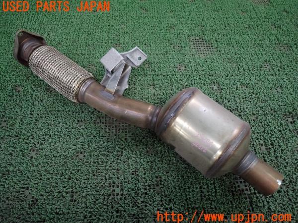 3UPJ=37260159]ベンツ A200 d(177012 W177)純正 A2474906202 触媒 中古_m1