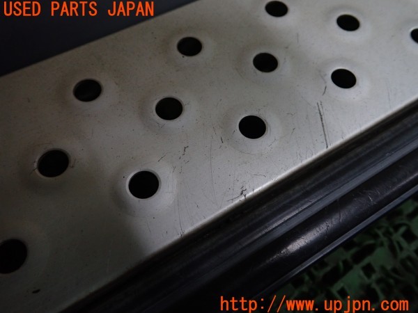 3UPJ=37330025]パジェロ ロング スーパーエクシード(V75W)前期 純正 サイドステップ 中古_m3