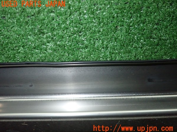 3UPJ=37330616]パジェロ ロング スーパーエクシード(V75W)前期 純正 スカッフプレート 中古_m4