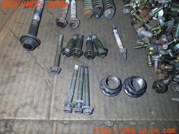 3UPJ=37560720]アルファードG(ANH10W)ネジ・ナット・ステー類 セット ジャンク_m2
