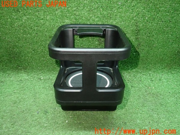 3UPJ=37750631]ジムニーシエラ JC(JB74W 3型)社外 ドリンクホルダー 中古_m0