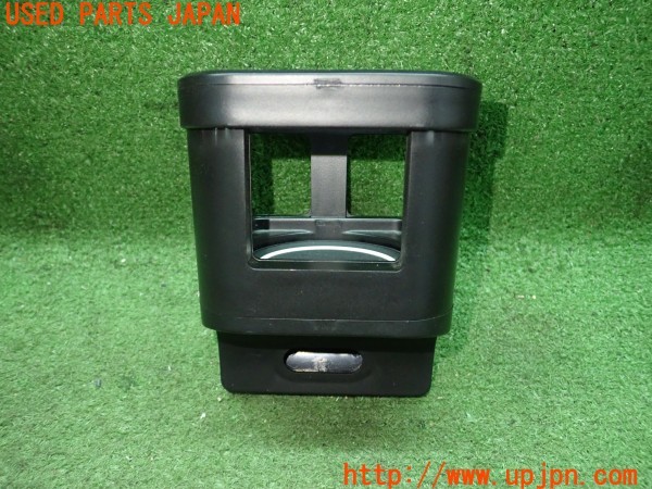 3UPJ=37750631]ジムニーシエラ JC(JB74W 3型)社外 ドリンクホルダー 中古_m1