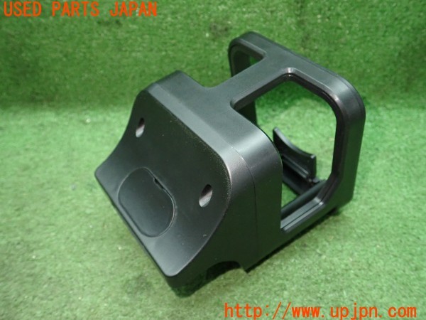 3UPJ=37750631]ジムニーシエラ JC(JB74W 3型)社外 ドリンクホルダー 中古_m2