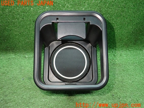 3UPJ=37750631]ジムニーシエラ JC(JB74W 3型)社外 ドリンクホルダー 中古_m4