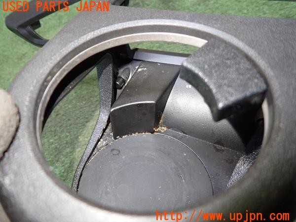 3UPJ=37790631]レヴォーグ STI Sport EX(VN5 B型)YAC 槌屋ヤック ドリンクホルダー エアコン送風口 運転席側 中古_m2