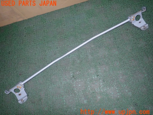 3UPJ=37810705]アバルト 595 ツーリズモ(312142)OKUYAMA オクヤマ フロントタワーバー ストラットタワーバー 中古_m2