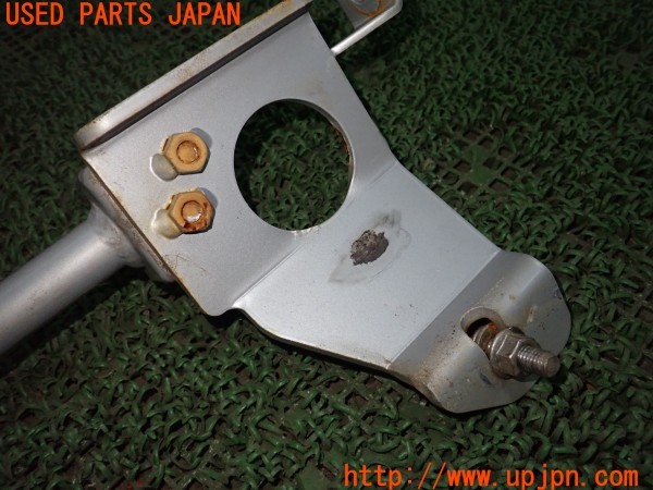 3UPJ=37810705]アバルト 595 ツーリズモ(312142)OKUYAMA オクヤマ フロントタワーバー ストラットタワーバー 中古_m3