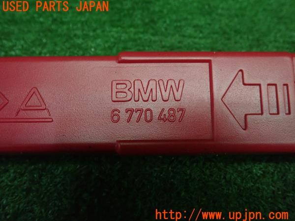 3UPJ=37940643]BMW 320i グランツーリスモ(3X20 F34)純正 6 770 487 三角表示板 停止表示板 中古_m3