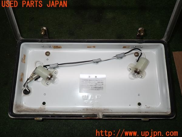 3UPJ=38060579]パジェロ エクシード(V75W)前期 WAP PAT 字光式ナンバー フレーム ホルダー 中古_m1