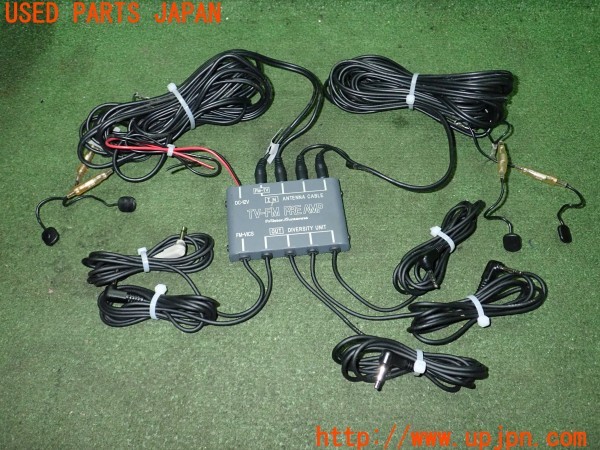 3UPJ=38230507]ポルシェ カイエン ターボ(9PA50A 955型)Mister Antenna TV-FM PRE AMP プリアンプ 増幅器 ブースターアンプ 中古 _m0
