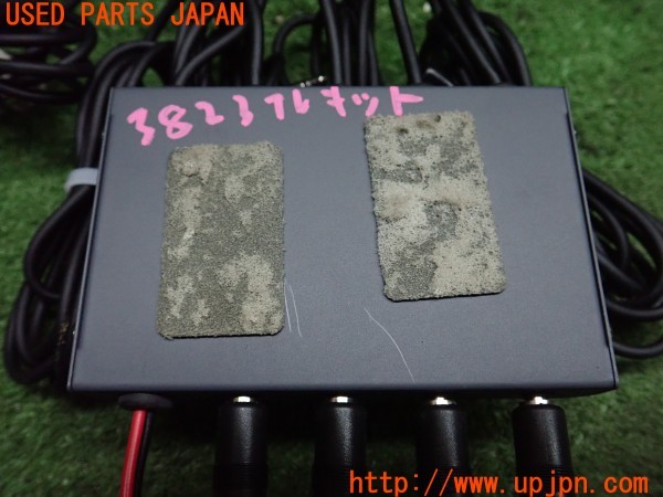 3UPJ=38230507]ポルシェ カイエン ターボ(9PA50A 955型)Mister Antenna TV-FM PRE AMP プリアンプ 増幅器 ブースターアンプ 中古 _m3
