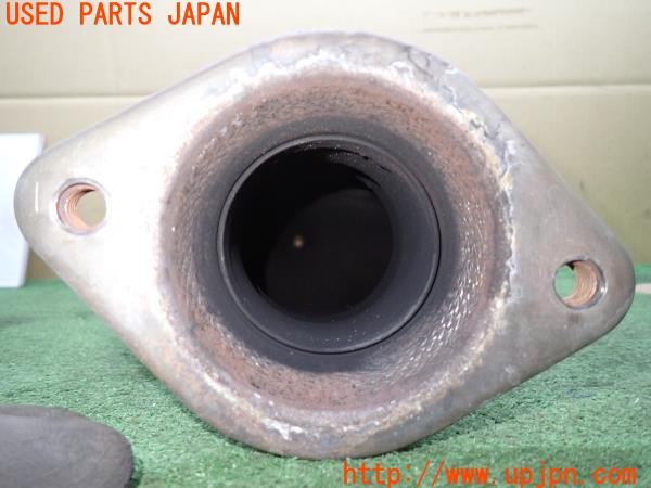 3UPJ=38450153]パジェロ GR(V93W)中期 純正 刻印 YS 触媒② キャタライザー コンバーター 中古_m2