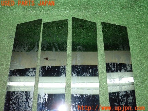3UPJ=38520001]クライスラー 300C 5.7HEMI(LX57)前期 社外 ドアピラーパネル ドアピラーカバー 中古_m1