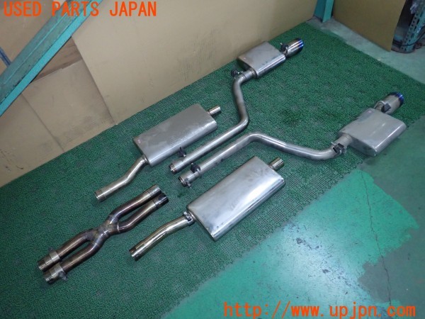 3UPJ=38520152]クライスラー 300C 5.7HEMI(LX57)前期 MARVIN マーヴィン リアマフラー 中古_m0