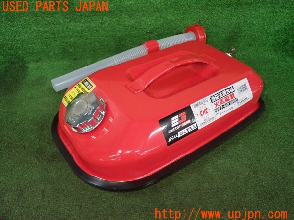 3UPJ=38520640]クライスラー 300C 5.7HEMI(LX57)前期 ENERGY GEAR エナジーギア JF-244 ガソリン携行缶 5L 中古_m1