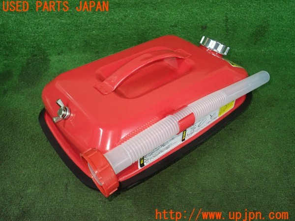 3UPJ=38520640]クライスラー 300C 5.7HEMI(LX57)前期 ENERGY GEAR エナジーギア JF-244 ガソリン携行缶 5L 中古_m2