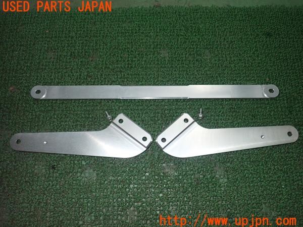 3UPJ=38530717]BMW 328i ツーリング(3A20 F31)前期 CPM ストラットブレース 中古_m3