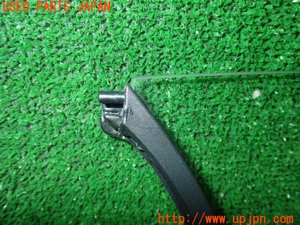 3UPJ=38710602]ポルシェ ボクスター(98623 986型)純正 ウィンドディフレクター 中古_m3
