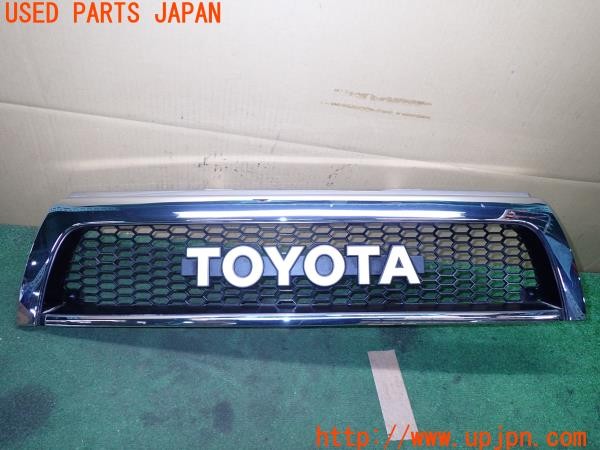 3UPJ=38740047]ハイラックスサーフ SSR-X(RZN185W)後期 社外 G1TY176D フロントグリル ラジエーターグリル メッキ 中古_m0