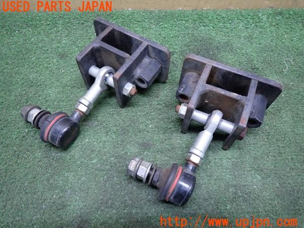 3UPJ=38790426]MR2 GT-S Tバールーフ(SW20 4型)社外 フロントスタビライザーリンク マウント スタビリンク 調整式 ロアアーム固定 中古_m0