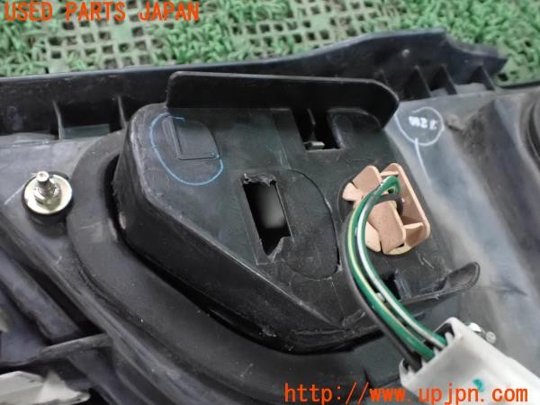 3UPJ=38910547]180SX タイプX(RPS13)中期 後期型 純正 テールランプ ガーニッシュセット 換装 中古_m3