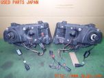3UPJ=39390561]クライスラー 300C(LX35-)前期 SONAR ソナー SK3302-CH3C03 ヘッドライト ジャンク_s3
