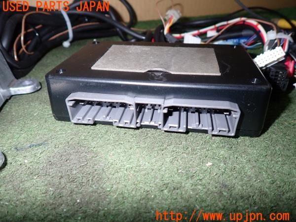 3UPJ=39770579]ジープ グランドチェロキー アルティテュード(WK36A)純正? ナビユニット インタフェース? ALPINE用ハーネス付き 中古_m2