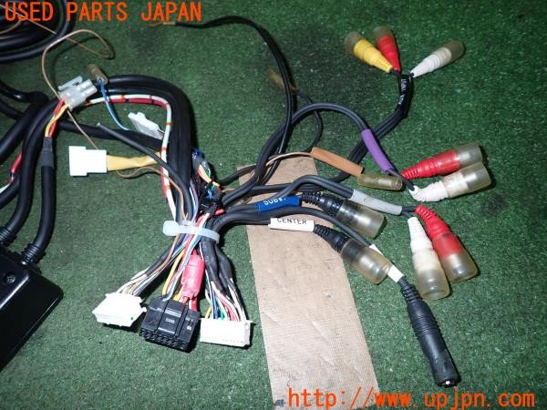 3UPJ=39770579]ジープ グランドチェロキー アルティテュード(WK36A)純正? ナビユニット インタフェース? ALPINE用ハーネス付き 中古_m3