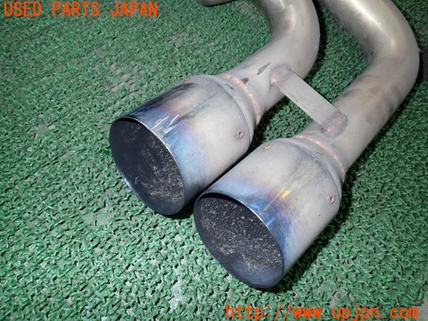 3UPJ=39800152]VW ゴルフGTI(1KAXX)社外 マフラー 片側2本出し ワンオフ? 中古_m3