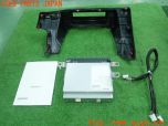 3UPJ=39950518]カローラ ツーリング HV ダブルバイビー(ZWE211W)前期 純正オプション 86270-K0010 CD・DVDデッキ パネル付き 中古_s1