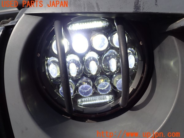 3UPJ=40020561]ジープ ラングラー アンリミテッド サハラ(JK38L)社外 ヘッドライト 中古_m4
