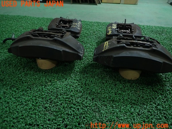 3UPJ=40490301]レクサス LS600h バージョンS Iパッケージ(UVF45)純正 キャリパー 1台分 中古_m4