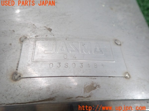 3UPJ=40570152]ロードスター Ｒリミテッド(NA8C)JASMA 047/03S03486 マフラー リアマフラー 2ピース 中古_m4
