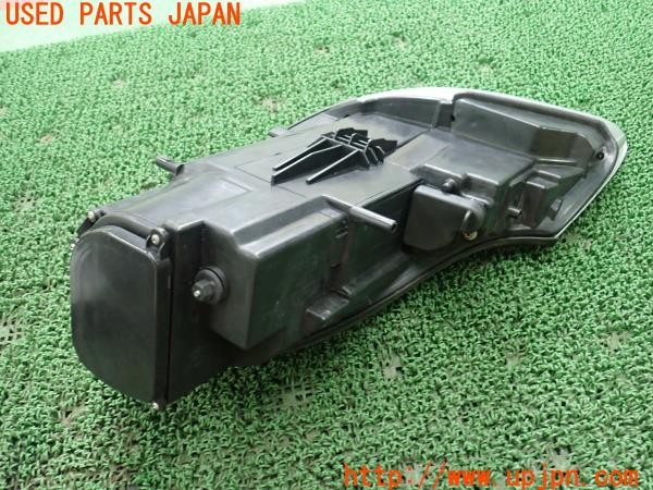 3UPJ=41380050]ポルシェ ボクスター(986K)社外 右ヘッドライト LEDウインカー 中古_m4