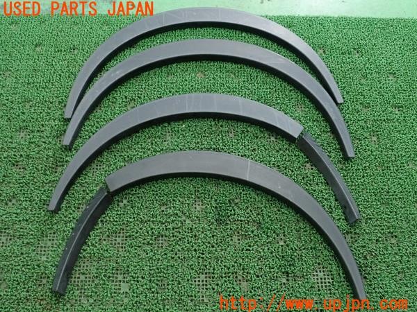 3UPJ=41450011]NV350 キャラバン バン(VW2E26)前期 社外 オーバーフェンダー 中古_m0