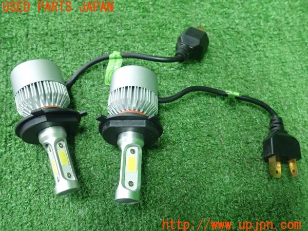 3UPJ=41520590]ルノー トゥインゴ EDC(AHH4B)社外 LEDバルブ ヘッドライト用 H4 DC9-32V 8000LM 中古_m0