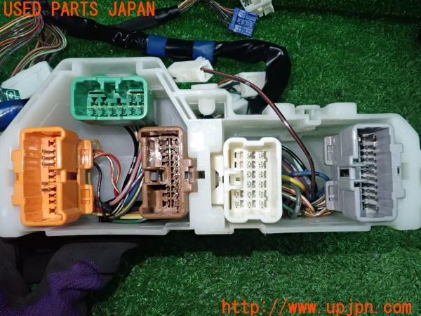 3UPJ=41570548]ソアラ 3.0GT Gパッケージ(JZZ31)後期 純正 松下電器 86120-24342 GPSボイスナビゲーション CD・テープ 難有り 中古_m3
