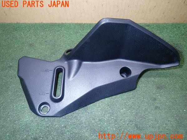 3UPJ=41950009]ドゥカティ スーパースポーツ S(ZDMVA01JAKB)純正 482.1.233.1A リザーバータンクカバー 中古_m0