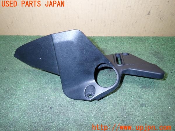 3UPJ=41950009]ドゥカティ スーパースポーツ S(ZDMVA01JAKB)純正 482.1.233.1A リザーバータンクカバー 中古_m1