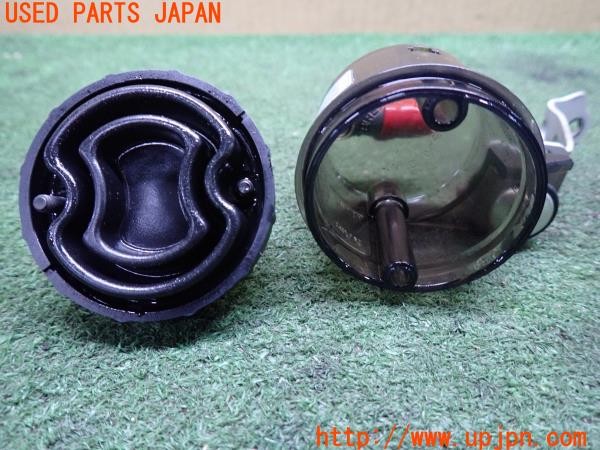 3UPJ=41950203]ドゥカティ スーパースポーツ S(ZDMVA01JAKB)純正 フロント ブレーキタンク 中古_m3