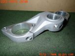 3UPJ=41950704]ドゥカティ スーパースポーツ S(ZDMVA01JAKB)純正 トップブリッジ 中古_s2