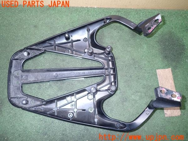 3UPJ=41990020]ドゥカティ ムルティストラーダ 1000DS(ZDMA100AB4B)純正 96729603BG リアキャリアベース ステー グラブバー 中古_m2