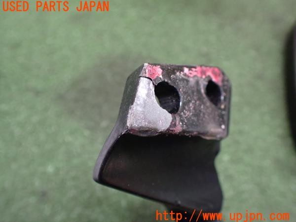 3UPJ=41990020]ドゥカティ ムルティストラーダ 1000DS(ZDMA100AB4B)純正 96729603BG リアキャリアベース ステー グラブバー 中古_m3