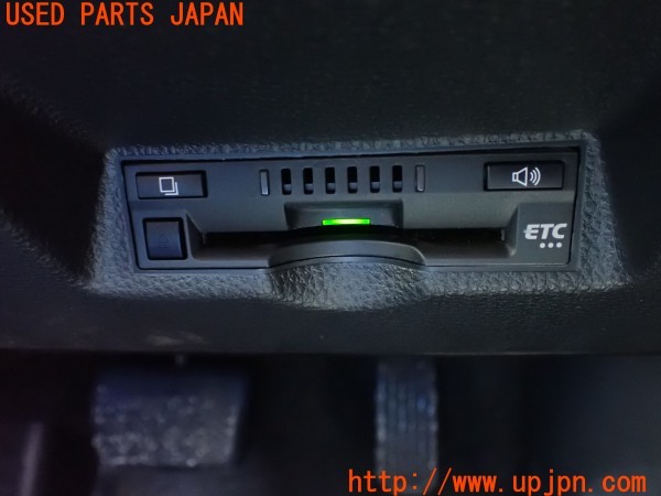 3UPJ=42280503]ヤリスクロス ハイブリッドＺ(MXPJ15)純正ビルトイン 08686-00360 ETC車載器 中古_m4