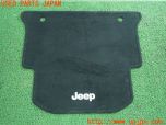 3UPJ=42560634]ジープ ラングラー アンリミテッド サハラ(JK36L)純正 ラゲッジマット トランクマット リバーシブル 中古_s0