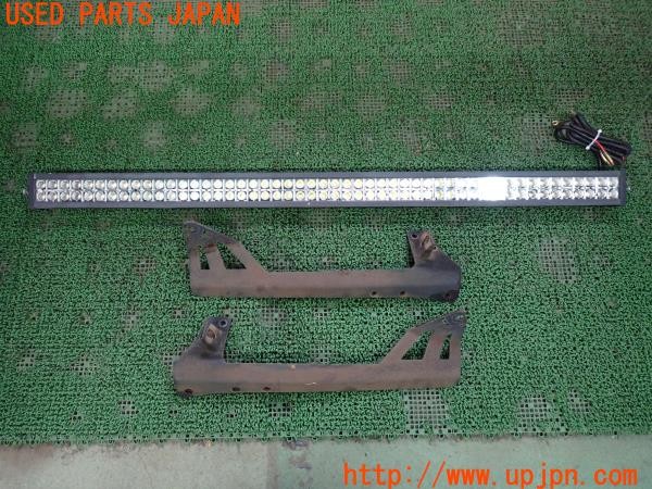 3UPJ=43640590]ジープ ラングラー アンリミテッド サハラ(JK38L)社外 LEDライトバー ピラーステー付き 中古_m0